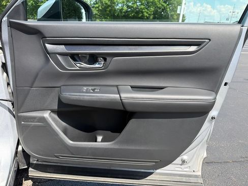 Certified 2025 Honda CR-V EX image 24