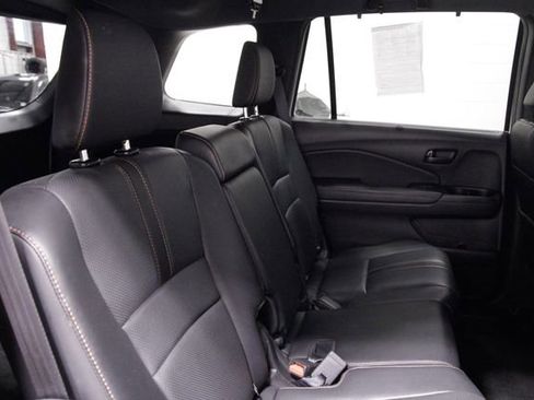 Certified 2022 Honda Passport TrailSport image 18