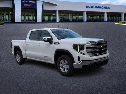 New 2026 GMC Sierra 1500 SLE w/ Preferred Package