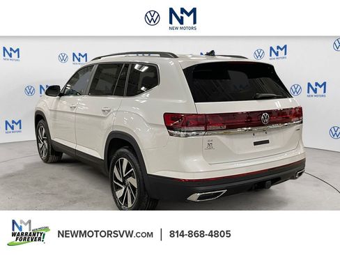 New 2026 Volkswagen Atlas SE image 3
