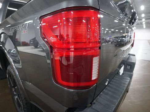 Used 2020 Ford F150 Lariat w/ Equipment Group 502A Luxury AWD/4WD image 32