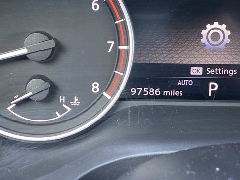 Used 2021 Nissan Rogue S AWD/4WD image 27