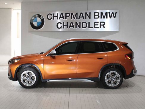 Certified 2023 BMW X1 xDrive28i w/ Premium Package image 3