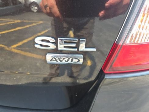 Used 2013 Ford Edge SEL AWD/4WD image 29
