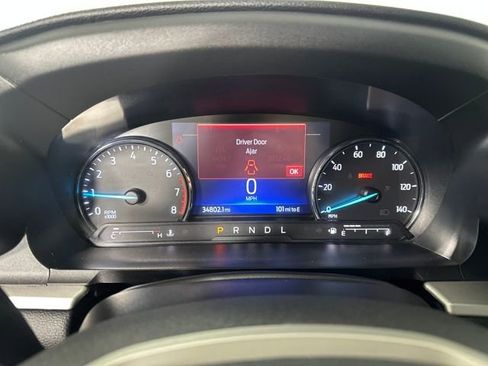 Used 2022 Ford Explorer XLT w/ Equipment Group 202A image 17