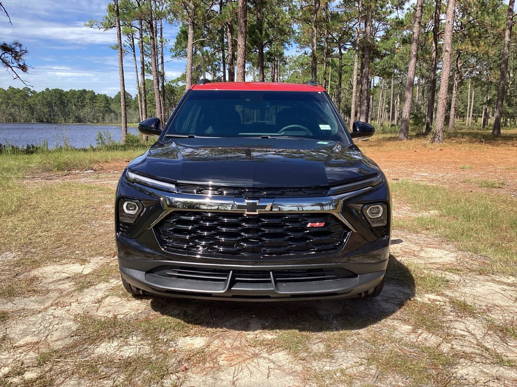 New 2026 Chevrolet TrailBlazer RS w/ Convenience Package FWD image 2