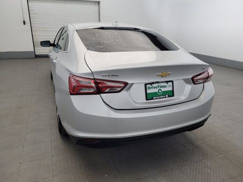 Used 2022 Chevrolet Malibu LT FWD image 6