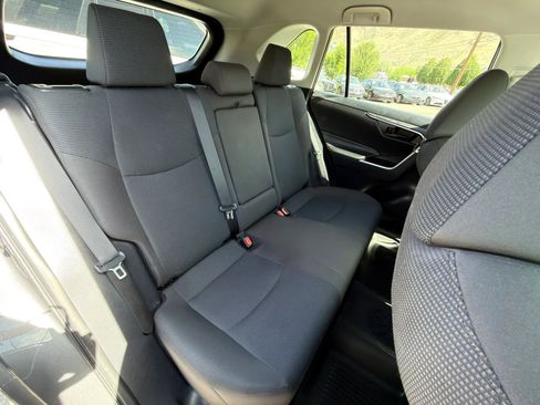 Used 2025 Toyota RAV4 LE AWD/4WD image 11