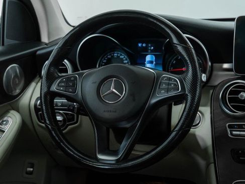 Used 2019 Mercedes-Benz GLC 300 4MATIC DRIVER ASSIST PKG PARKI image 13