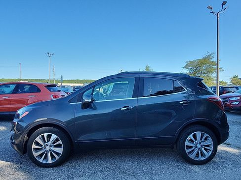 Used 2018 Buick Encore Preferred FWD image 2