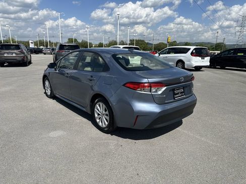 Certified 2024 Toyota Corolla LE w/ LE Convenience Package FWD image 8