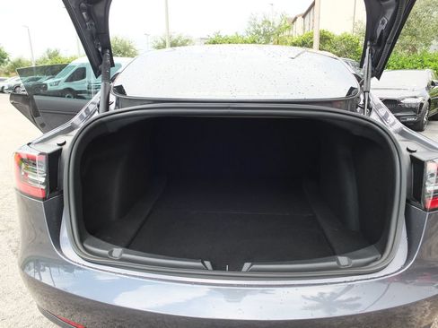 Used 2023 Tesla Model 3 Long Range AWD/4WD image 18