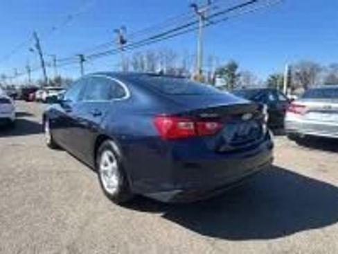 Used 2018 Chevrolet Malibu LS FWD image 7