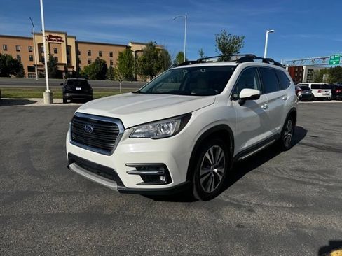 Used 2019 Subaru Ascent Limited w/ Popular Package #2 AWD/4WD image 2