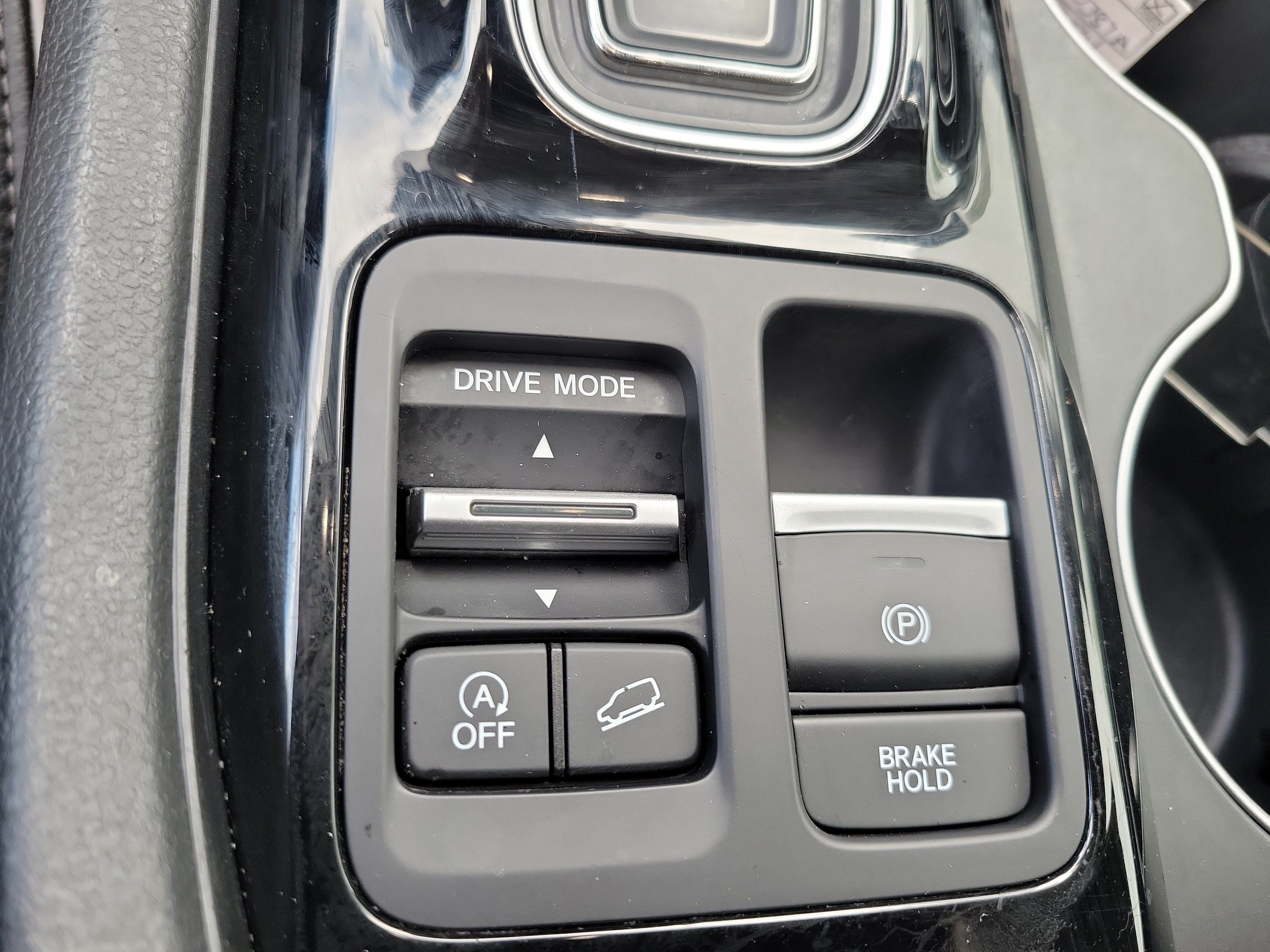 Used 2024 Honda Pilot Elite image 30