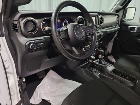 Used 2021 Jeep Wrangler Sport AWD/4WD image 15