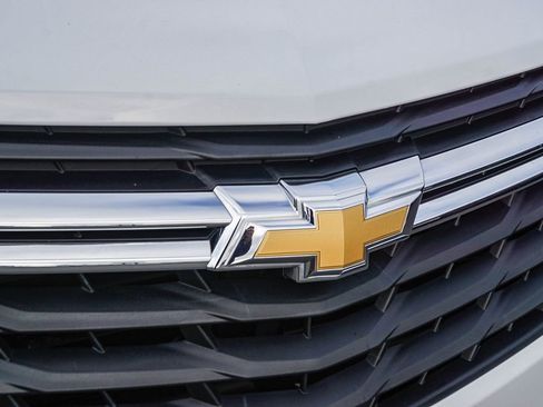 Certified 2024 Chevrolet Equinox LS w/ LS Convenience Package image 11