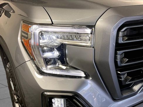 Used 2020 GMC Sierra 1500 AT4 w/ Technology Package AWD/4WD image 27