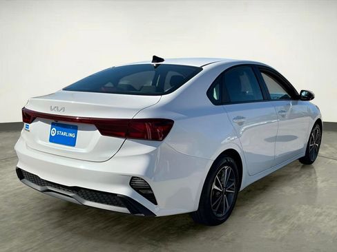 Used 2024 Kia Forte LXS image 9