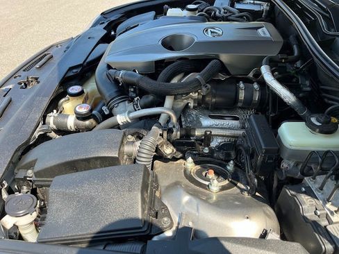 Used 2019 Lexus IS 300 image 30