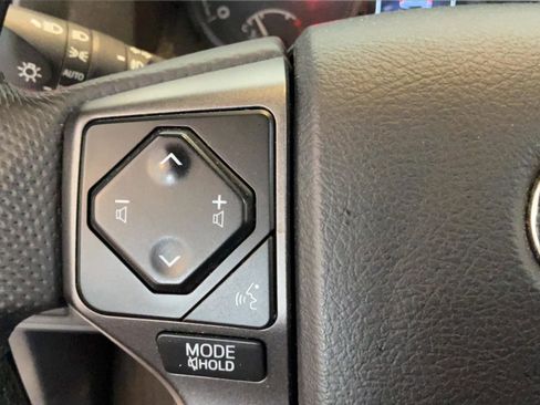 Used 2023 Toyota Tacoma TRD Off-Road AWD/4WD image 16