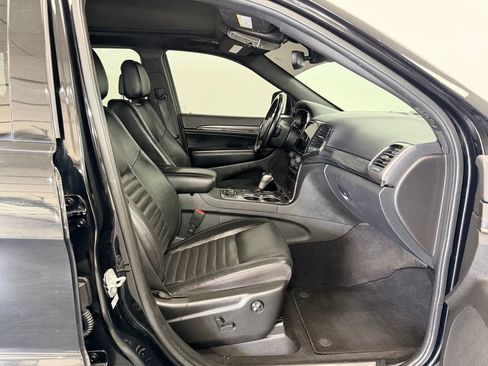 Used 2021 Jeep Grand Cherokee Limited X AWD/4WD image 9