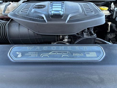 Used 2024 Jeep Wagoneer Series III image 22