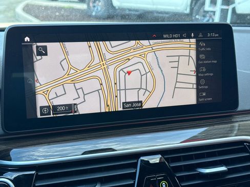 Used 2023 BMW 530i w/ Convenience Package image 17