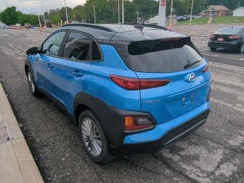 Used 2018 Hyundai Kona SEL AWD/4WD image 2