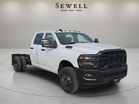 New 2026 RAM 3500 Tradesman image 5
