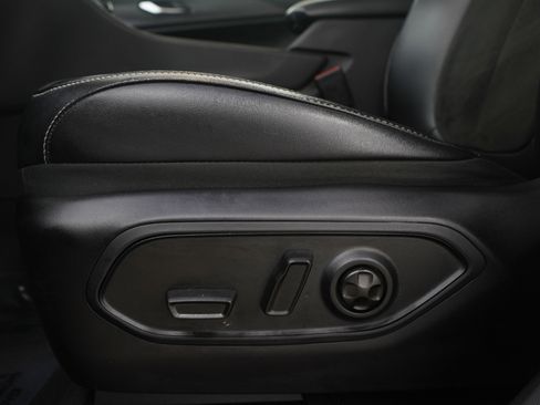 Used 2023 Jeep Grand Cherokee Altitude image 23