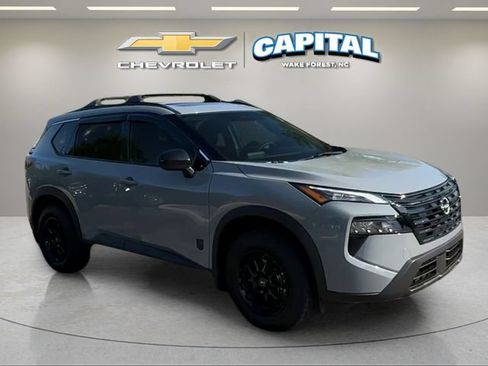 Used 2026 Nissan Rogue Dark Armor FWD image 7
