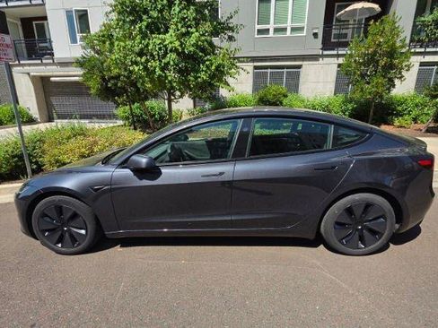 Used 2025 Tesla Model 3 Long Range AWD/4WD image 1