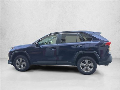 Used 2025 Toyota RAV4 XLE AWD/4WD image 8