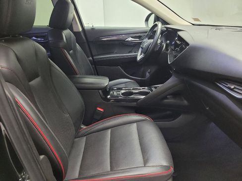 Used 2022 Buick Envision Essence w/ Sport Touring Package FWD image 21