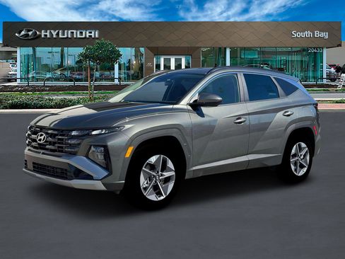New 2026 Hyundai Tucson SEL image 2