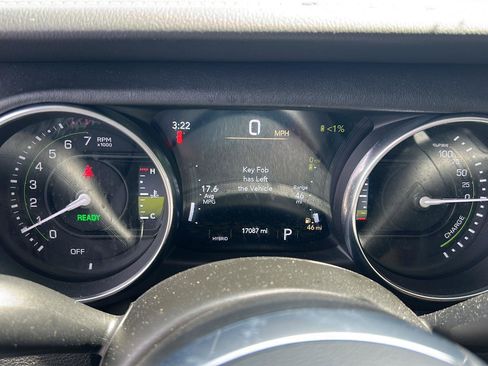 Used 2023 Jeep Wrangler Unlimited Sahara w/ Cold Weather Group AWD/4WD image 12