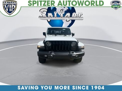 Used 2021 Jeep Gladiator Sport AWD/4WD image 3