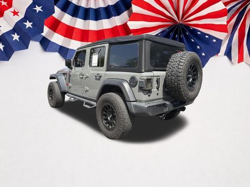 Used 2019 Jeep Wrangler Unlimited Sport S AWD/4WD image 24