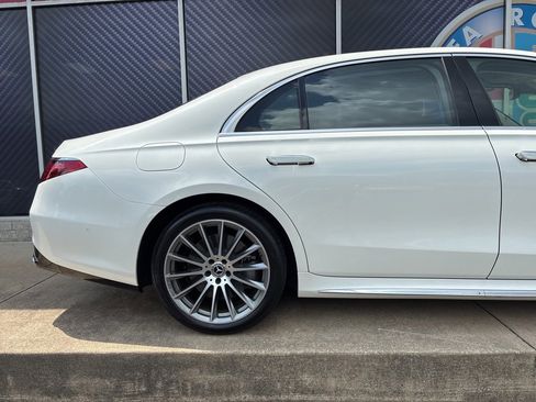 Used 2022 Mercedes-Benz S 580 4MATIC Sedan image 5