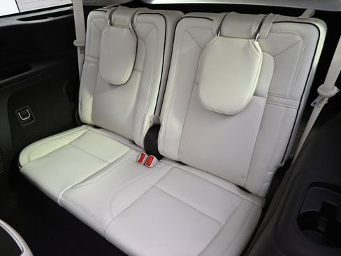 Used 2020 Lincoln Aviator Black Label Grand Touring AWD/4WD image 22