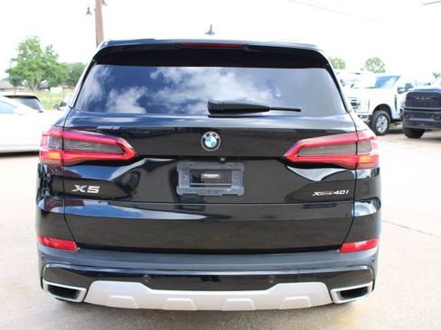 Used 2019 BMW X5 xDrive40i w/ Convenience Package AWD/4WD image 4