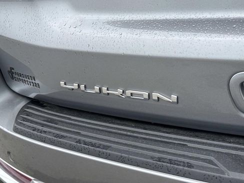New 2026 GMC Yukon Denali w/ Denali Reserve Package image 5