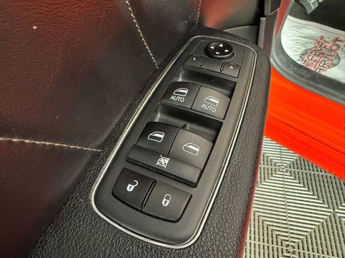 Used 2020 Dodge Charger Scat Pack image 43