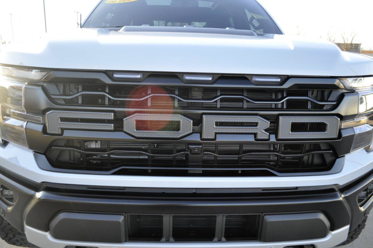 Used 2025 Ford F150 Raptor AWD/4WD image 3