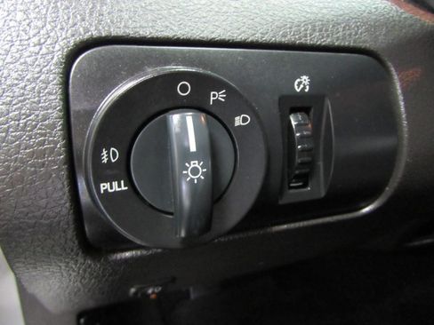 Used 2007 Ford Mustang GT RWD image 28