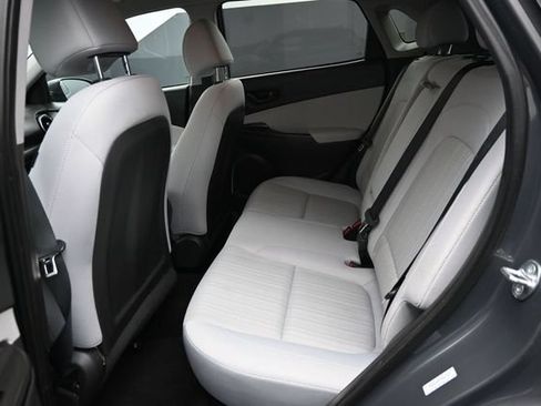 Used 2023 Hyundai Kona SEL FWD image 11