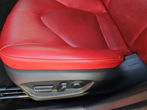 Used 2021 Toyota Camry XSE image 21