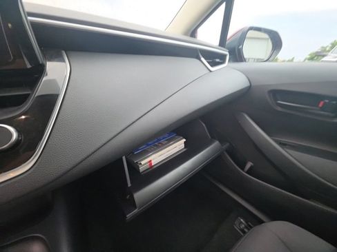 Used 2023 Toyota Corolla LE FWD image 21