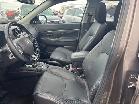 Used 2017 Mitsubishi Outlander Sport GT image 16